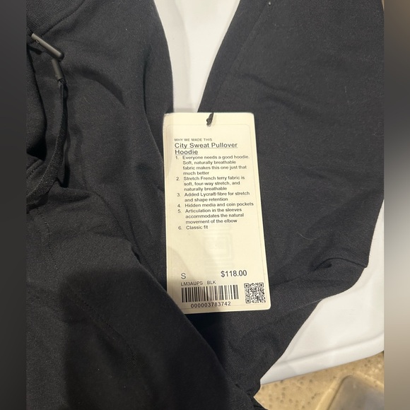 NWT lululemon city sweat hoodie black - Picture 2 of 3